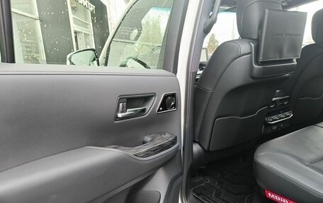 Toyota Land Cruiser, 2025 год, 18 800 000 рублей, 19 фотография