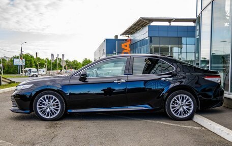 Toyota Camry, 2019 год, 2 598 000 рублей, 4 фотография