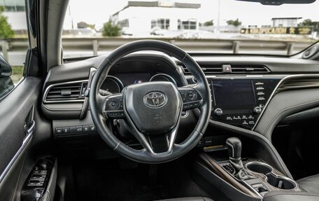 Toyota Camry, 2019 год, 2 598 000 рублей, 14 фотография