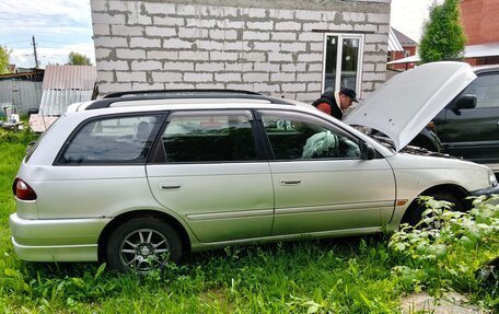 Toyota Caldina, 2002 год, 270 000 рублей, 3 фотография