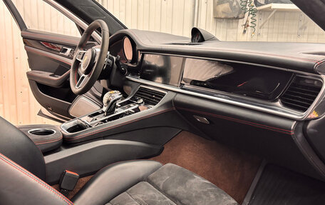 Porsche Panamera II рестайлинг, 2017 год, 6 100 000 рублей, 7 фотография