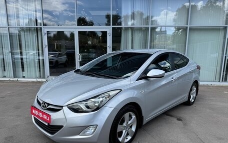 Hyundai Elantra V, 2011 год, 950 000 рублей, 1 фотография