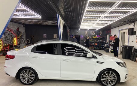 KIA Rio III рестайлинг, 2015 год, 1 400 000 рублей, 6 фотография