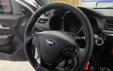 KIA Rio III рестайлинг, 2015 год, 1 400 000 рублей, 16 фотография