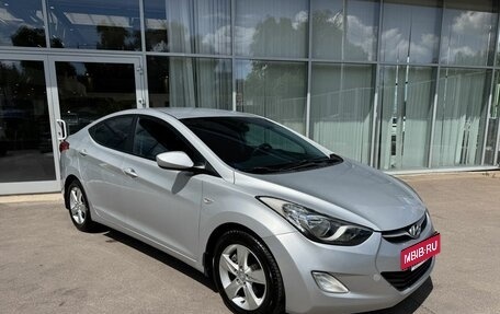 Hyundai Elantra V, 2011 год, 950 000 рублей, 3 фотография