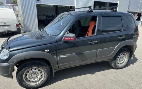 Chevrolet Niva I рестайлинг, 2012 год, 600 000 рублей, 2 фотография