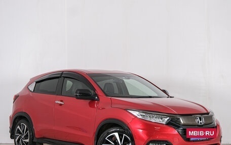 Honda Vezel, 2018 год, 1 749 000 рублей, 2 фотография