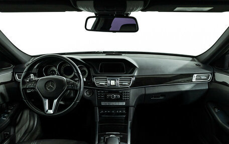 Mercedes-Benz E-Класс, 2014 год, 2 099 700 рублей, 14 фотография