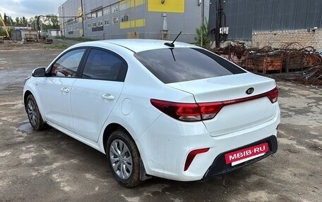 KIA Rio IV, 2020 год, 1 085 000 рублей, 3 фотография