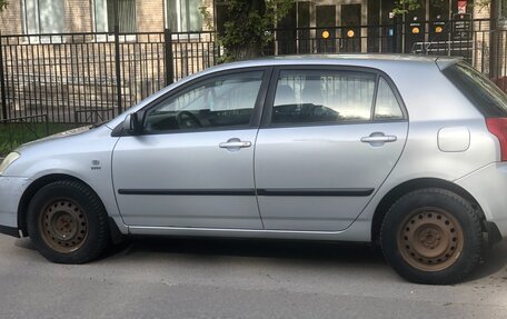 Toyota Corolla, 2003 год, 500 000 рублей, 1 фотография