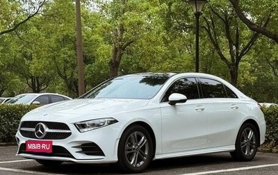 Mercedes-Benz A-Класс, 2022 год, 1 950 000 рублей, 1 фотография