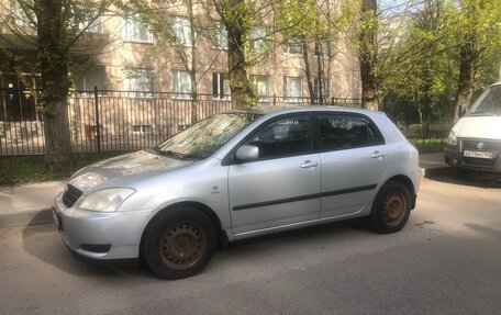 Toyota Corolla, 2003 год, 500 000 рублей, 4 фотография