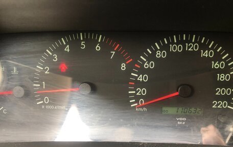 Toyota Corolla, 2003 год, 500 000 рублей, 5 фотография
