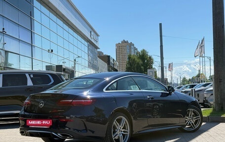 Mercedes-Benz E-Класс, 2017 год, 3 199 000 рублей, 4 фотография