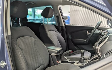 Hyundai ix35 I рестайлинг, 2013 год, 1 130 000 рублей, 26 фотография