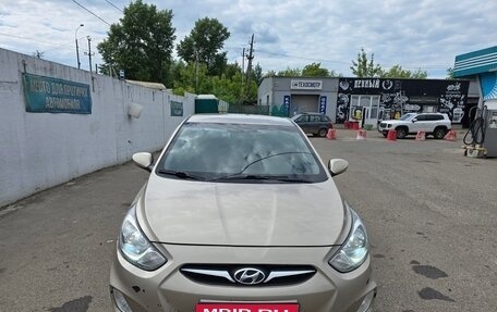 Hyundai Solaris II рестайлинг, 2011 год, 685 000 рублей, 1 фотография