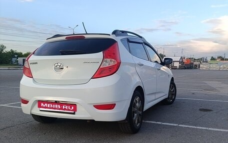 Hyundai Solaris II рестайлинг, 2011 год, 500 000 рублей, 10 фотография