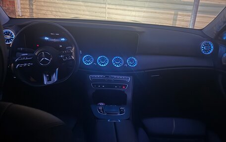 Mercedes-Benz E-Класс, 2021 год, 3 549 000 рублей, 10 фотография