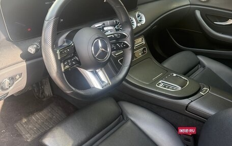 Mercedes-Benz E-Класс, 2021 год, 3 549 000 рублей, 17 фотография