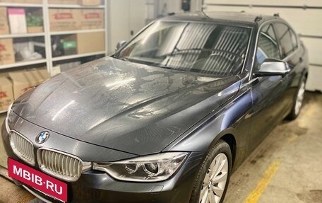 BMW 3 серия, 2013 год, 1 900 000 рублей, 3 фотография