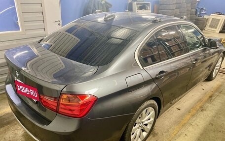 BMW 3 серия, 2013 год, 1 900 000 рублей, 6 фотография