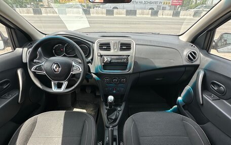 Renault Logan II, 2020 год, 895 000 рублей, 11 фотография