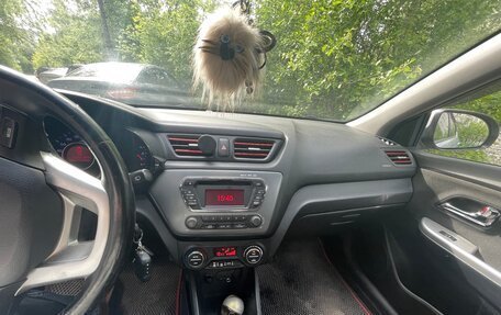 KIA Rio III рестайлинг, 2015 год, 850 000 рублей, 2 фотография