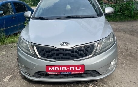 KIA Rio III рестайлинг, 2015 год, 850 000 рублей, 3 фотография