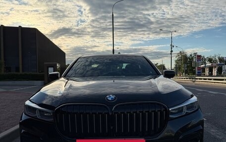 BMW 7 серия, 2022 год, 7 900 000 рублей, 4 фотография