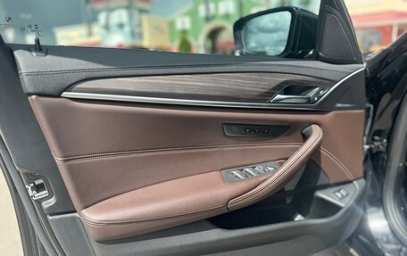 BMW 5 серия, 2020 год, 3 690 000 рублей, 12 фотография