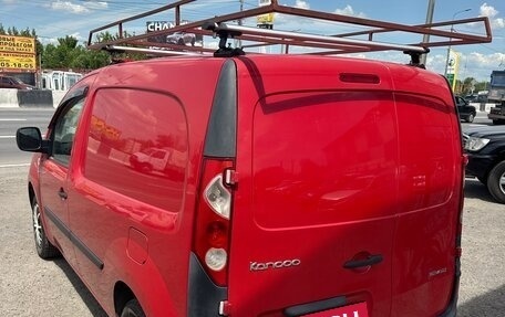 Renault Kangoo II рестайлинг, 2012 год, 865 000 рублей, 10 фотография
