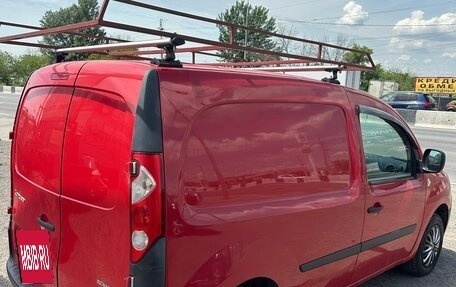 Renault Kangoo II рестайлинг, 2012 год, 865 000 рублей, 23 фотография