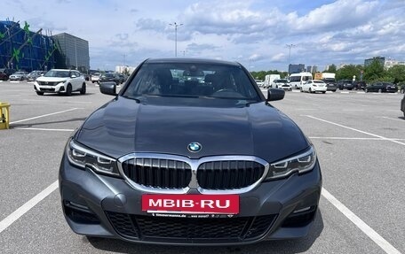BMW 3 серия, 2019 год, 3 500 000 рублей, 3 фотография