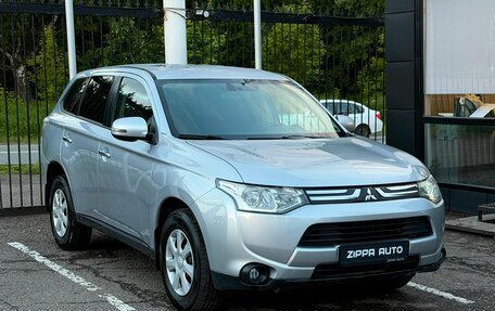Mitsubishi Outlander III рестайлинг 3, 2012 год, 1 269 000 рублей, 1 фотография