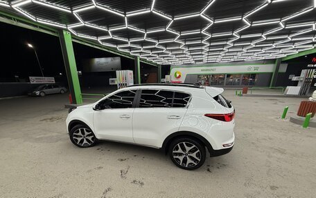 KIA Sportage IV рестайлинг, 2018 год, 2 600 000 рублей, 1 фотография
