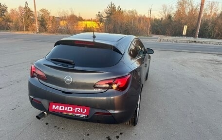 Opel Astra J, 2012 год, 680 000 рублей, 2 фотография