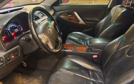 Toyota Camry, 2008 год, 950 000 рублей, 10 фотография