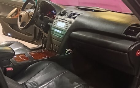 Toyota Camry, 2008 год, 950 000 рублей, 12 фотография