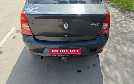 Renault Logan I, 2010 год, 310 000 рублей, 3 фотография