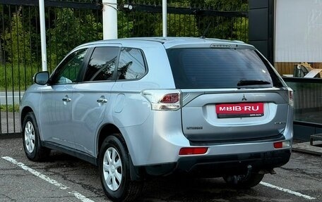Mitsubishi Outlander III рестайлинг 3, 2012 год, 1 269 000 рублей, 6 фотография