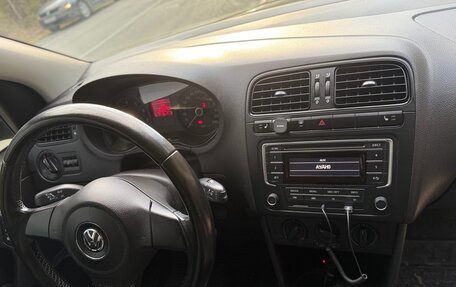 Volkswagen Polo VI (EU Market), 2013 год, 850 000 рублей, 5 фотография