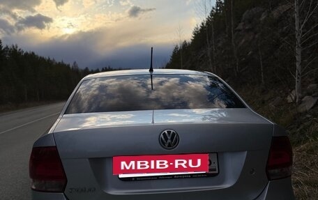 Volkswagen Polo VI (EU Market), 2013 год, 850 000 рублей, 2 фотография