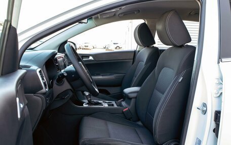 KIA Sportage IV рестайлинг, 2018 год, 1 895 000 рублей, 11 фотография