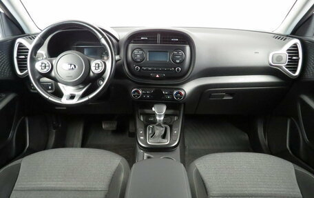 KIA Soul III, 2020 год, 1 995 000 рублей, 6 фотография