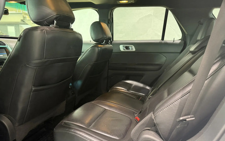 Ford Explorer VI, 2013 год, 1 699 000 рублей, 15 фотография