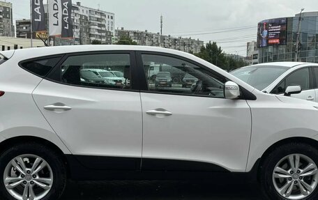 Hyundai ix35 I рестайлинг, 2012 год, 1 400 000 рублей, 4 фотография
