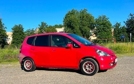 Honda Fit III, 2002 год, 230 000 рублей, 2 фотография