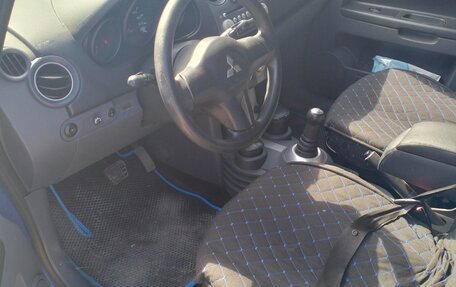 Mitsubishi Colt VI рестайлинг, 2007 год, 350 000 рублей, 3 фотография