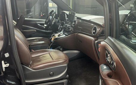 Mercedes-Benz V-Класс, 2015 год, 3 560 000 рублей, 6 фотография