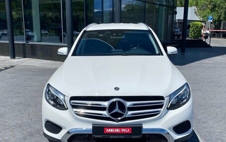 Mercedes-Benz GLC, 2017 год, 3 200 000 рублей, 3 фотография